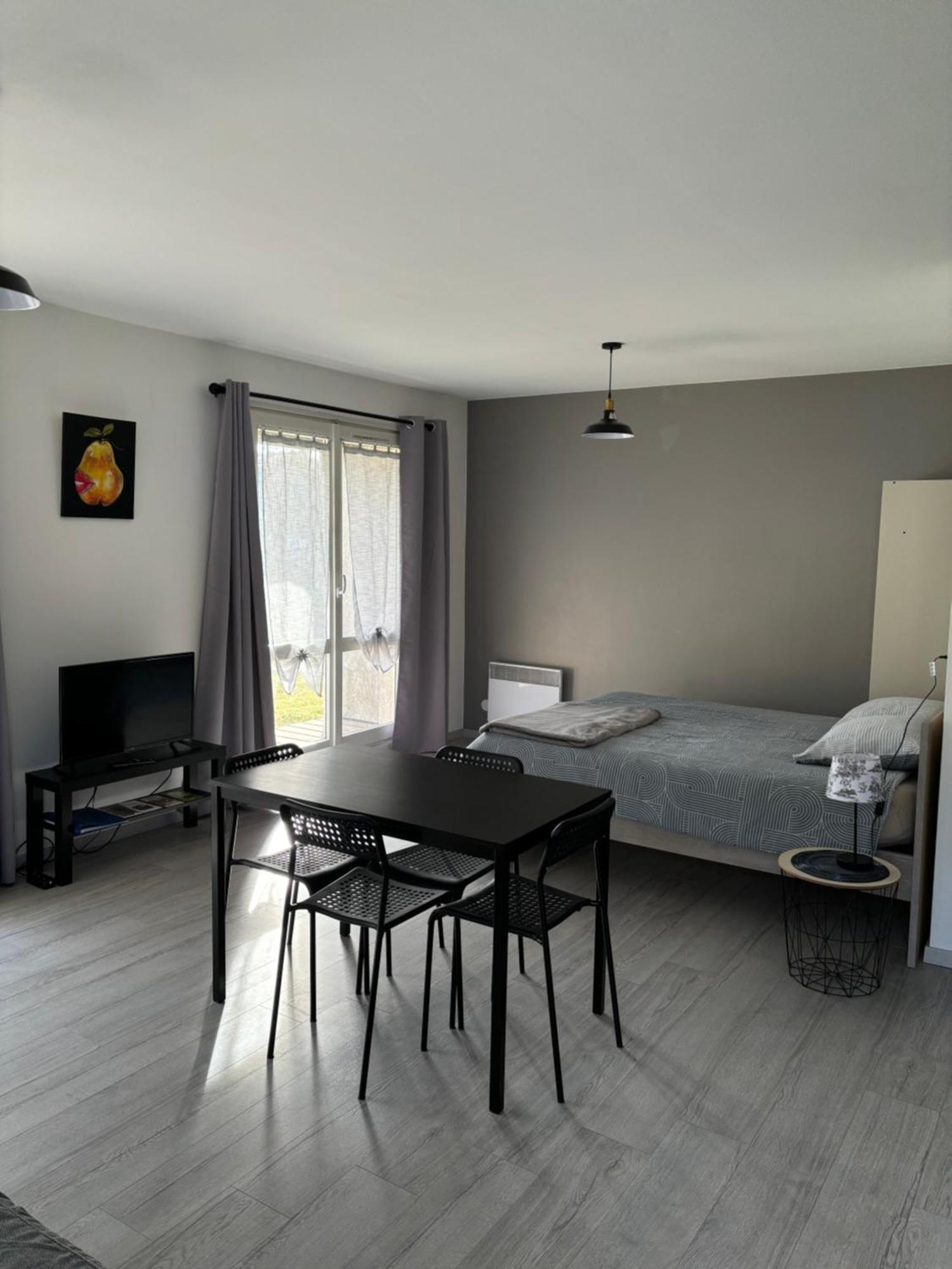 Studio Pivoine Avec Terrasse A Proximite De Мец Экстерьер фото